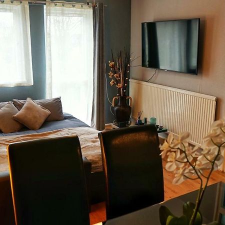North London Apartment - Edmonton Esterno foto