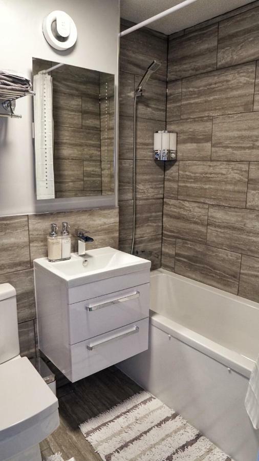 North London Apartment - Edmonton Esterno foto