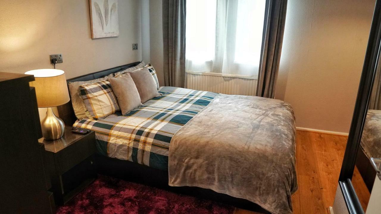 North London Apartment - Edmonton Esterno foto